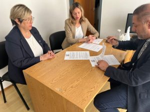 Se rubricó convenio de cooperación mutua entre el Ministerio de Trabajo y la Universidad Siglo 21