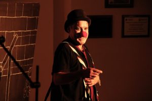 El público ovacionó a lxs artistas en el Festival de Teatro Santacruceño