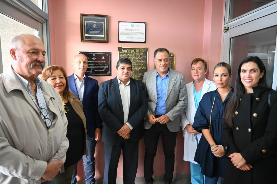 Se realizó homenaje a la comunidad de Caleta Olivia
