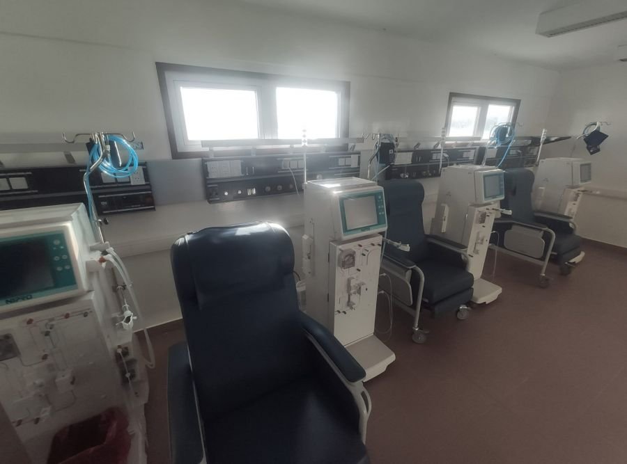 Se realizó recorrida en el hospital y adelantó de la apertura del servicio de hemodiálisis en Deseado