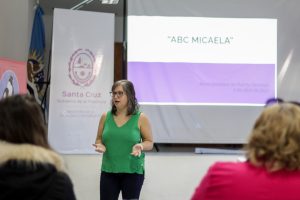 ABC Micaela: Se dictó una capacitación para trabajadorxs del municipio de Puerto Deseado