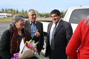 Autoridades de Salud se reunieron con el embajador de Cuba