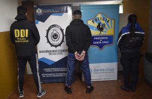 La Policía de Santa Cruz detuvo a seis personas por el robo a una farmacia