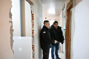 Se efectuó recorrido por las obras de viviendas destinadas al personal de salud en El Chaltén