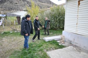 Se efectuó recorrido por las obras de viviendas destinadas al personal de salud en El Chaltén