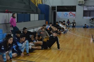 Seleccionados santacruceños de vóley se preparan para las competencias regionales y binacionales