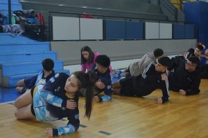 Seleccionados santacruceños de vóley se preparan para las competencias regionales y binacionales