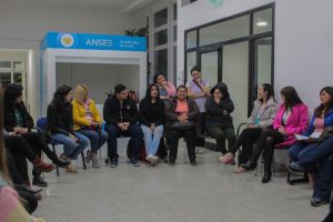 Río Gallegos: Se dio inicio al curso de ofimática en el Barrio San Benito