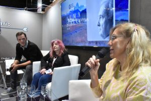 La Casa de Santa Cruz continúa acompañando a representantes de la Provincia en la FIL 2023