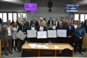 Homenajearon al Ministro de Salud y Ambiente en la Cámara de Diputados