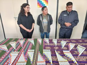 Educación recibió Sikus para la Orquesta Latinoamericana de Pico Truncado y Caleta Olivia