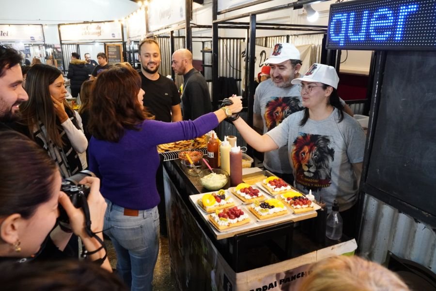 Sabores Santacruceños llegó a la Cuenca Carbonífera y brindó la fiesta de la gastronomía provincial