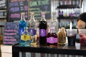 Las y los emprendedores, la música y los visitantes: Un éxito de Sabores Santacruceños en Río Turbio