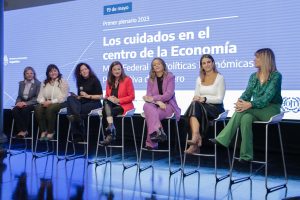 Violencia política y economía con perspectiva de género: la agenda del MII en Buenos Aires