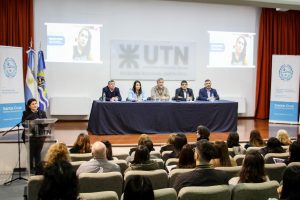 Salud participó en la apertura de la especialización en red de intervención en situaciones de vulnerabilidad infantil