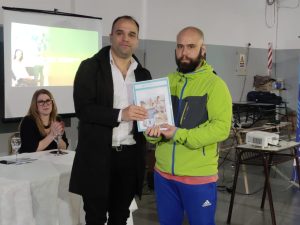 Velázquez: “Es una formación académica que pensamos junto a los preceptores y preceptoras”