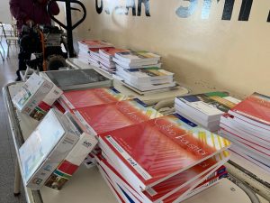 Hicieron entrega de equipos tecnológicos y material didáctico en escuelas de Puerto Deseado