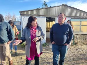 Hicieron entrega de equipos tecnológicos y material didáctico en escuelas de Puerto Deseado