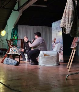 Feria del Libro de Río Turbio: El Señor de la Casa de Santa Cruz presentó su obra