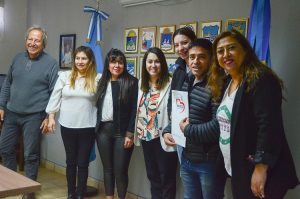 Suman nuevos emprendimientos cooperativos a la economía santacruceña