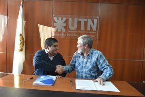 Se firmó un convenio entre Salud y la Universidad Tecnológica Nacional