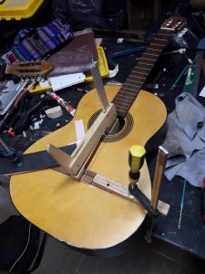 La Escuela Provincial de Música Re Si avanza con el Taller de Luthería