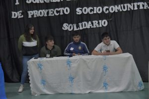 Más de 200 estudiantes participaron del 1° Encuentro de Proyectos Sociocomunitarios Solidarios