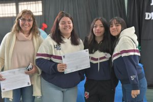 Más de 200 estudiantes participaron del 1° Encuentro de Proyectos Sociocomunitarios Solidarios