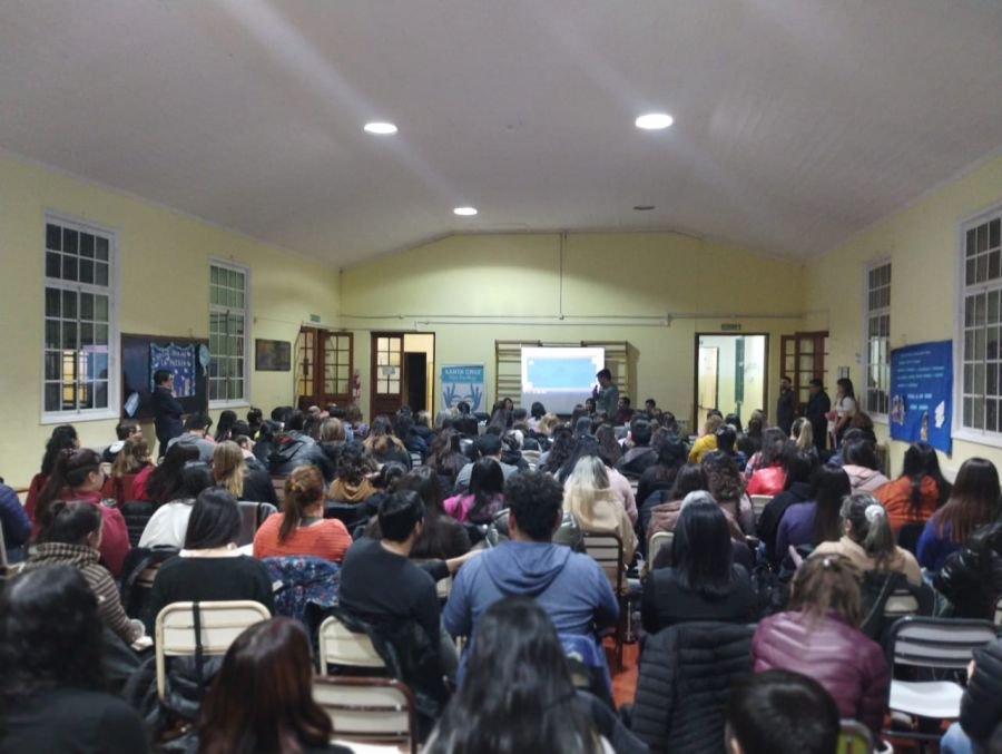 Se llevó adelante el 1º Encuentro de Inclusión Social y Tecnologías en el IPES