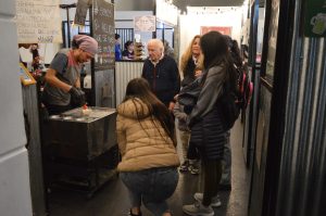 Todas las localidades participan de la tercera jornada de la 29° Feria Provincial del Libro