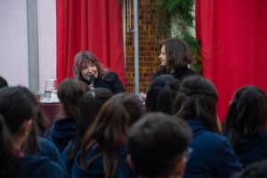 29° Feria del Libro: Desde instituciones educativas llega a los estudiantes con la charla de Paula Bombara