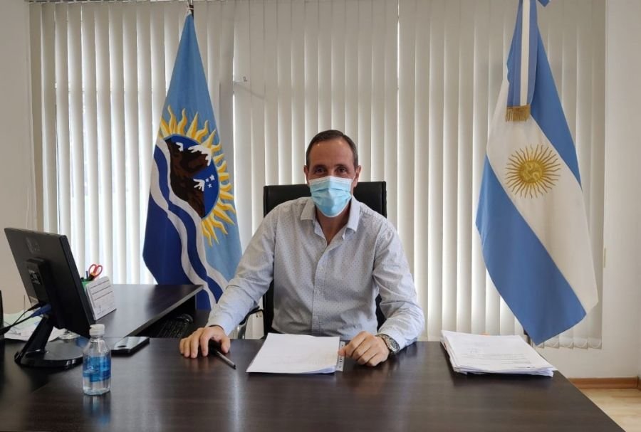 Vázquez: "Las farmacias de Deseado no le cortaron a la Caja, le cortaron a los afiliados"