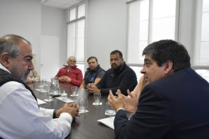 Santa Cruz firmó un convenio para la profesionalización de Auxiliares de Enfermería