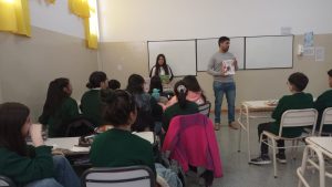 Avanzan con la entrega de libros destinados a Pico Truncado y Cañadón Seco