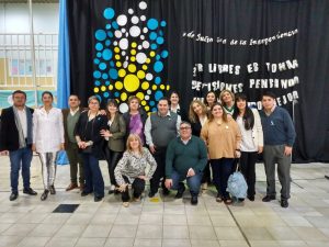 Con gran participación la Educación de Adultos celebró el 207° Aniversario de la Independencia