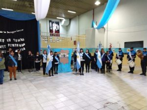 Con gran participación la Educación de Adultos celebró el 207° Aniversario de la Independencia