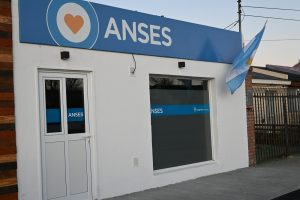 Salud inauguró importantes servicios y nuevos sectores en el hospital de Piedra Buena
