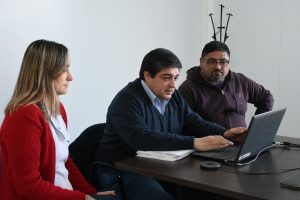 Santa Cruz convocó a autoridades hospitalarias y equipos médicos del primer nivel de atención