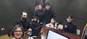 Estudiantes de Prácticas Acuáticas estuvieron presentes en el programa Conexión RASE