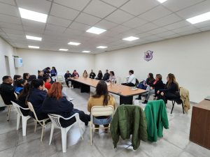Brindaron herramientas a la comisaría de la Mujer y La Familia