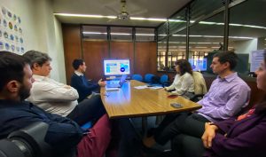 El Gobierno avanza en gestiones para potenciar el desarrollo productivo y comercial de Santa Cruz