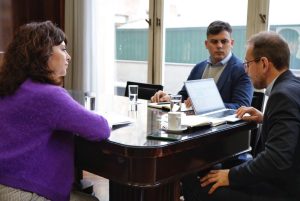 El Gobierno avanza en gestiones para potenciar el desarrollo productivo y comercial de Santa Cruz