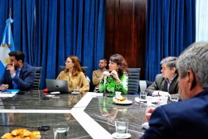 Santa Cruz debatió en un nuevo encuentro de la Mesa Aurífera Exportadora