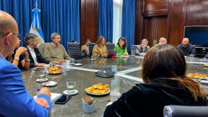 Santa Cruz debatió en un nuevo encuentro de la Mesa Aurífera Exportadora