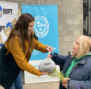 #AccionesVerdes: Exitosa jornada de “EcoCanje Electrónico” en Pico Truncado