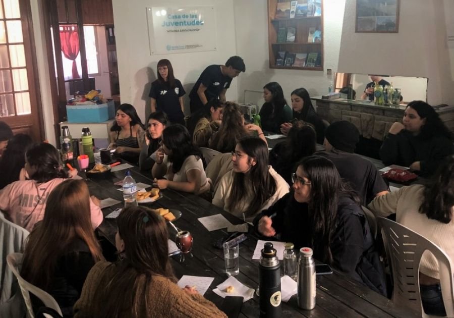 Se realizó Gran Bingo Estudiantil en la Casa de las Juventudes “Memoria santacruceña”