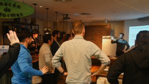 Se realiza Taller de Lengua de Señas Argentina en la Casa de Santa Cruz