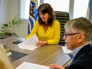 Provincia firmó convenio con la Universidad Nacional de la Patagonia Austral