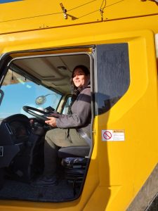 Puerto Deseado: capacitaron a personal portuario en el uso de nueva grúa