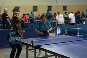 Santa Cruz regresa con medallas y la Copa Juego limpio de los Evita para Personas Mayores